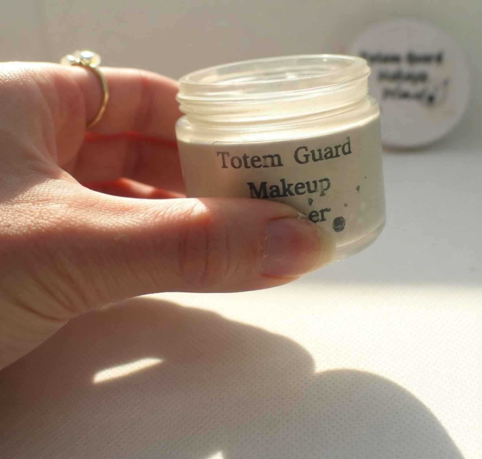 Totem Guard Pore Blurring Primer - Clarifying Face Makeup Primer