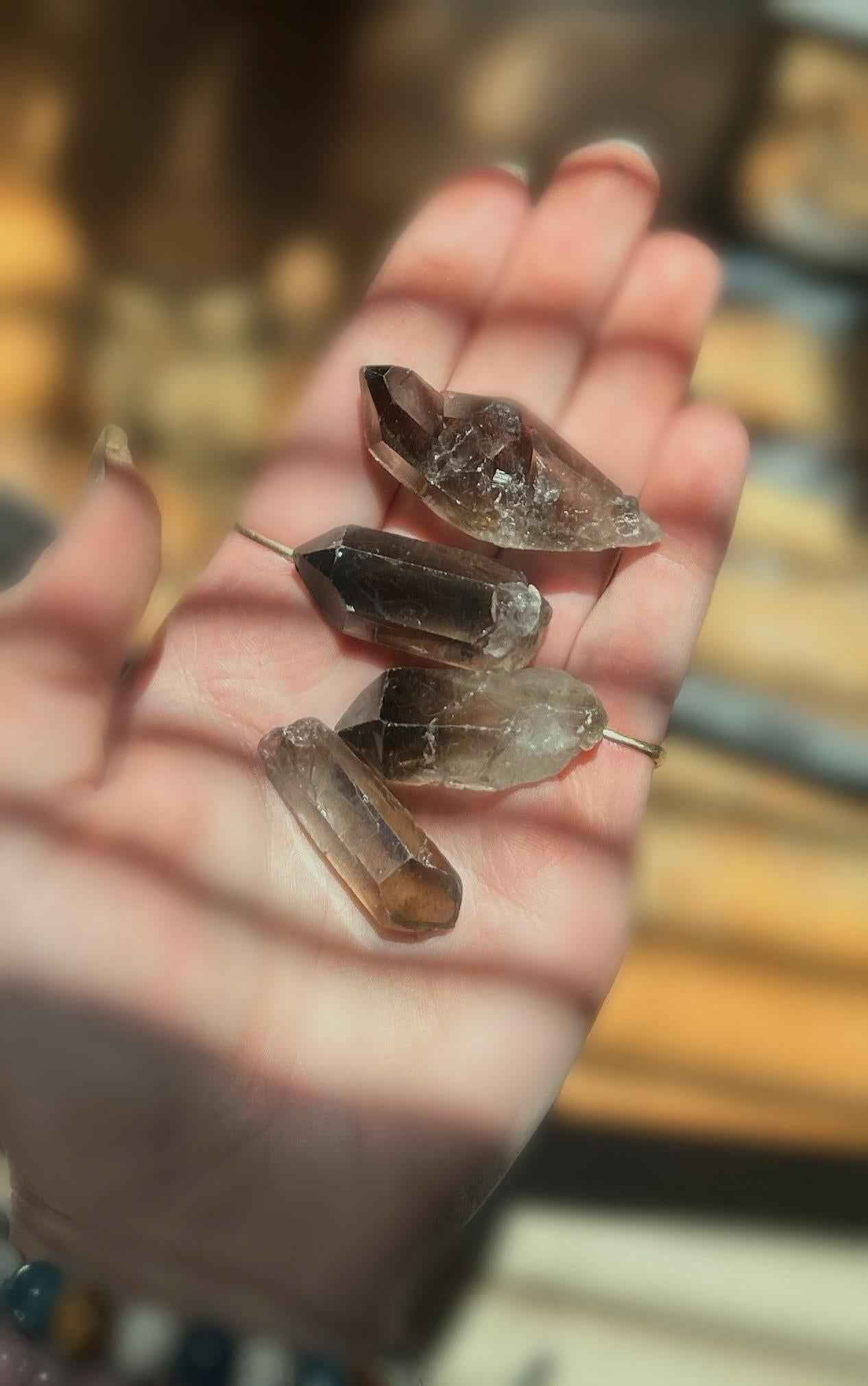 Smoky Quartz Point Crystal | Raw Lemurian Reiki Morion Cuarzo Crystal | Brazil Natural Smoky Quartz