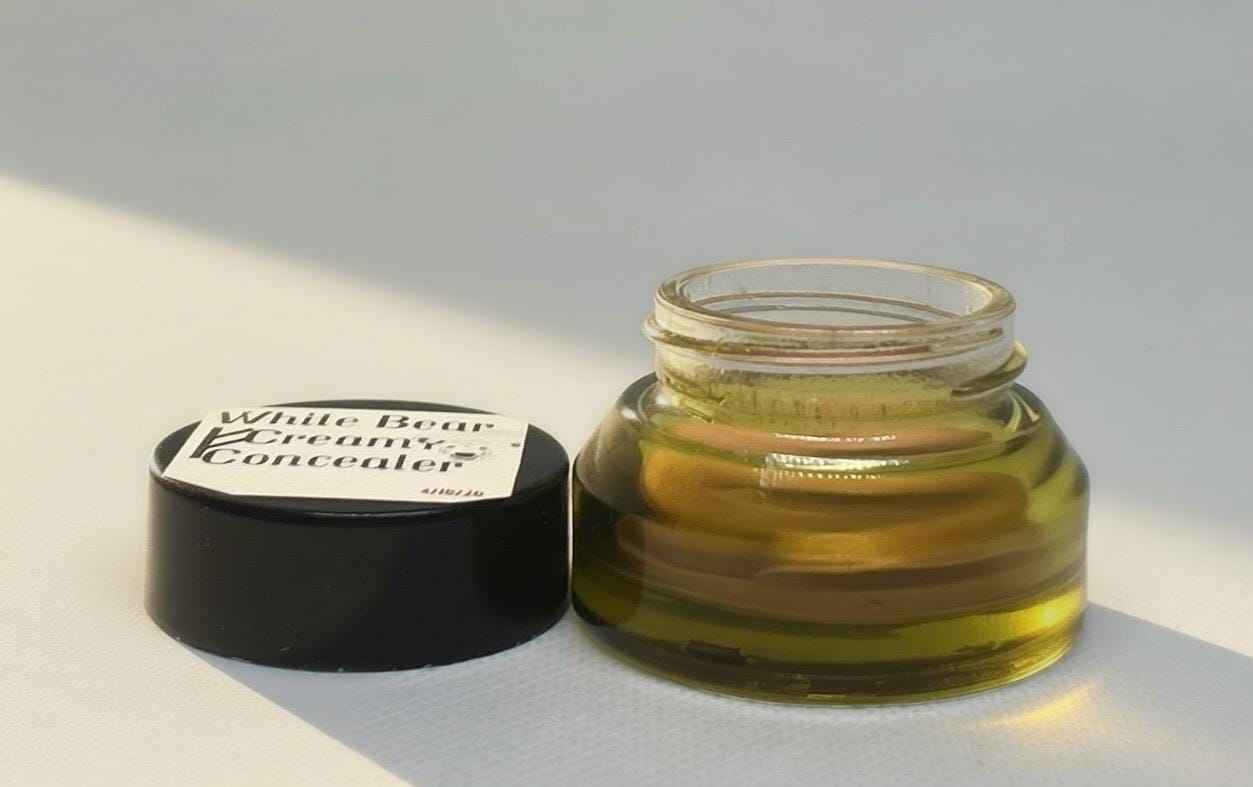 White Bear Creamy Concealer | Natural Herbal Mineral Makeup, Full Coverage Foundation |.5g